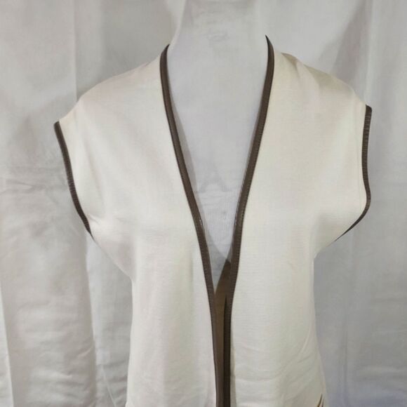 Chico's Ivory Pascale Long Sweater Vest Cardigan Leather Pockets Trim Size 1 M - Picture 3 of 12